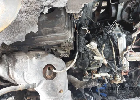 2010 Toyota Sienna Xle z USA, uszkodzony, nr VIN 5TDYK4CC3AS306697